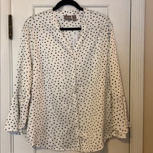 Chico’s polka dot top Size 3 NEW with tags!